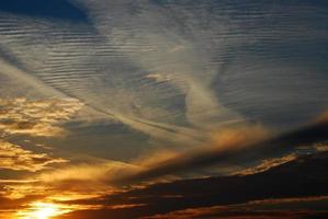 Sonnenuntergang Wolkenlandschaft foto