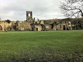 Blick auf die Abtei von Kirkstall in Leeds foto