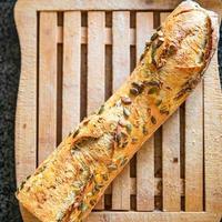 baguette brot samen französisch frische mahlzeit essen snack auf dem tisch kopierraum essen foto