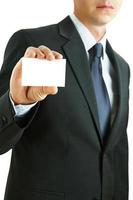 Geschäftsmann zeigt seine leere Visitenkarte foto