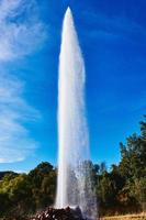 ein Kaltwasser-Geysir in der Nähe von Andernach, Deutschland foto