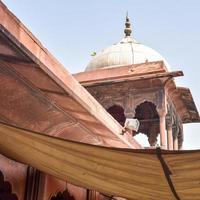 architektonisches detail der jama masjid moschee, alt-delhi, indien, die spektakuläre architektur der großen freitagsmoschee jama masjid in delhi 6 während der ramzan-saison, die wichtigste moschee in indien foto