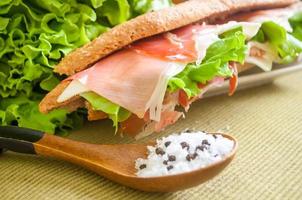 Sandwich mit Schinken Bocadillo foto