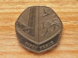 50-Pence-Münze, Rückseite, Währung des Vereinigten Königreichs foto