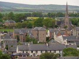 die stadt inverness und die schottischen highlands foto