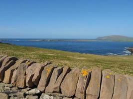 die shetlandinseln mit der stadt lerwick in schottland foto