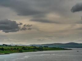 die stadt inverness und die schottischen highlands foto