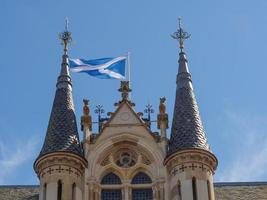 die stadt inverness und die schottischen highlands foto