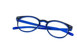 Presbyopie-Brillen sind Brillen zum Altern, geeignet zum Lesen, Telefonieren auf weißem Hintergrund, aufgenommen mit Blitz und LED-Leuchten, wodurch meine Heimstudioaufnahmen klar und scharf werden. foto