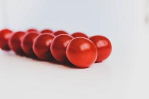 Frische Bio-Cherry-Tomaten hautnah. foto