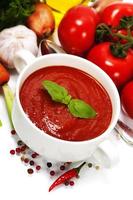 traditionelle Tomatensuppe foto