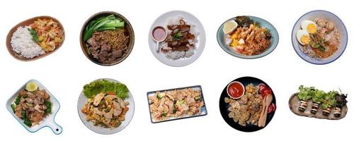 thailändisches Essen auf weißem Hintergrund. Sammlung von Speisen foto