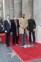 los angeles nov 19 - jimmy kimmel, quincy jones, snoop dogg, dr dre bei der snoop dogg star zeremonie auf dem hollywood walk of fame am 19. november 2018 in los angeles, ca foto