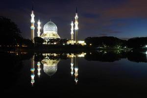 Sultan Salahuddin Abdul Aziz Shah Moschee - die "blaue Moschee" foto