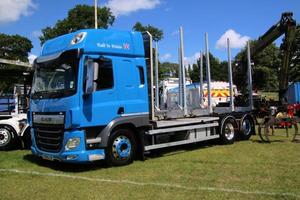 whitchurch in shropshire im juni 2022. ein blick auf einige lastwagen auf einer lkw-show foto