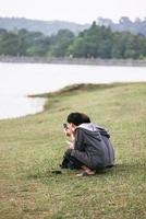 menschen besuchen die schöne natur, grüne wälder im urlaub im khao yai nationalpark, thailand, 16-05-2022. foto