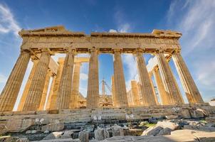 Parthenon-Tempel in der Akropolis von Athen foto