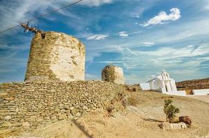 Windmühle im Dorf Anomeria, Folegandros foto