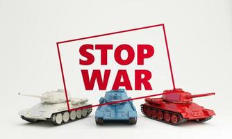 Aufrufe, den Krieg zu stoppen, keinen Krieg, den Krieg, die russische Aggression. 3D-Rendering foto