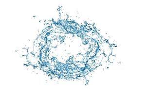 Blauwasserspritzer isoliert auf weißem Hintergrund. Wassertropfen. foto