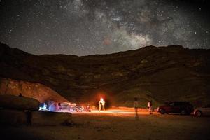 Nachtcamping unter Sternen