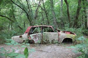 Auto in der Sperrzone von Tschernobyl, Ukraine foto