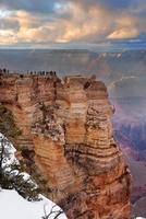 grand canyon panoramablick im winter mit schnee foto