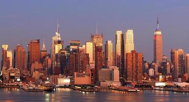 Sonnenuntergang in New York City foto