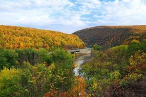 Delaware Water Gap Panorama im Herbst foto