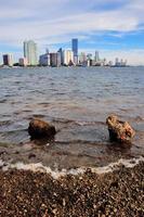 Blick auf das Wasser von Miami foto