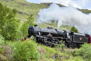 lochaber, schottland, großbritannien, 2011. der jakobit auf dem weg nach mallaig foto