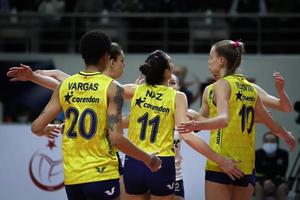 fenerbahce opet vs vakifbank ligaspiel der türkischen sultane foto