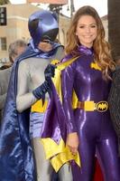 los angeles jan 9 - maria menounos bei der burt ward star zeremonie auf dem hollywood walk of fame am 9. januar 2020 in los angeles, ca foto