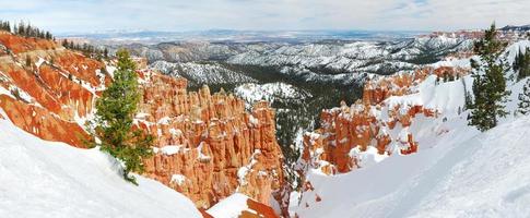 Blick auf den Bryce-Canyon foto