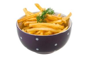 Pommes Frites auf weißem Hintergrund foto