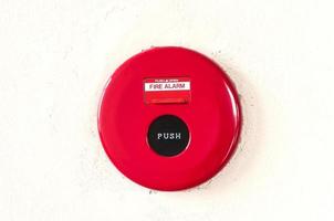 Auslöser für Feueralarm an der Wand foto