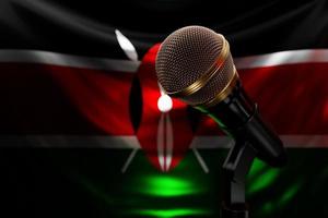 mikrofon auf dem hintergrund der nationalflagge von kenia, realistische 3d-illustration. Musikpreis, Karaoke, Radio- und Tonstudio-Tongeräte foto