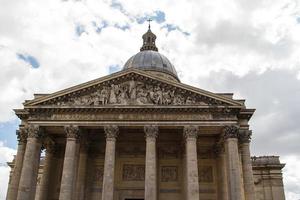das pantheon gebäude in paris foto