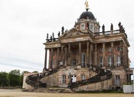 eines der universitätsgebäude von potsdam foto