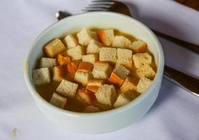 Suppe mit Croutons foto