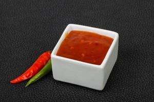 süße und scharfe Chilisauce foto