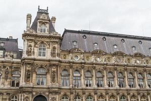 historisches gebäude in paris frankreich foto