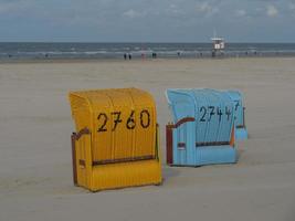 der strand der deutschen insel juist foto