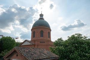 Kuppel de la Grave an einem sonnigen Tag in Toulouse, Frankreich im Sommer 2022. foto