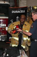 los angeles, 8. juni - cee lo grün im duracell, macht diejenigen an, die uns beschützen veranstaltung in der sierra madre feuerwehr am 8. juni 2011 in sierra madre, ca foto