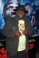 Los Angeles, 16. April - Cedric der Entertainer bei der Weltpremiere von A Haunted House 2 in den Regal 14 Theatern am 16. April 2014 in Los Angeles, ca foto