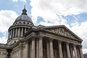 das pantheon gebäude in paris foto