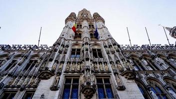 großer platz in belgien foto