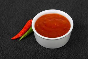 süße und scharfe Chilisauce foto