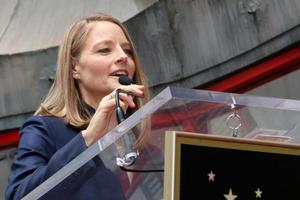 Los Angeles, 4. Mai - Jodie Foster bei der Jodie Foster Hollywood Walk of Fame Sternzeremonie im TCL Chinese Theatre Imax am 4. Mai 2016 in Los Angeles, ca foto